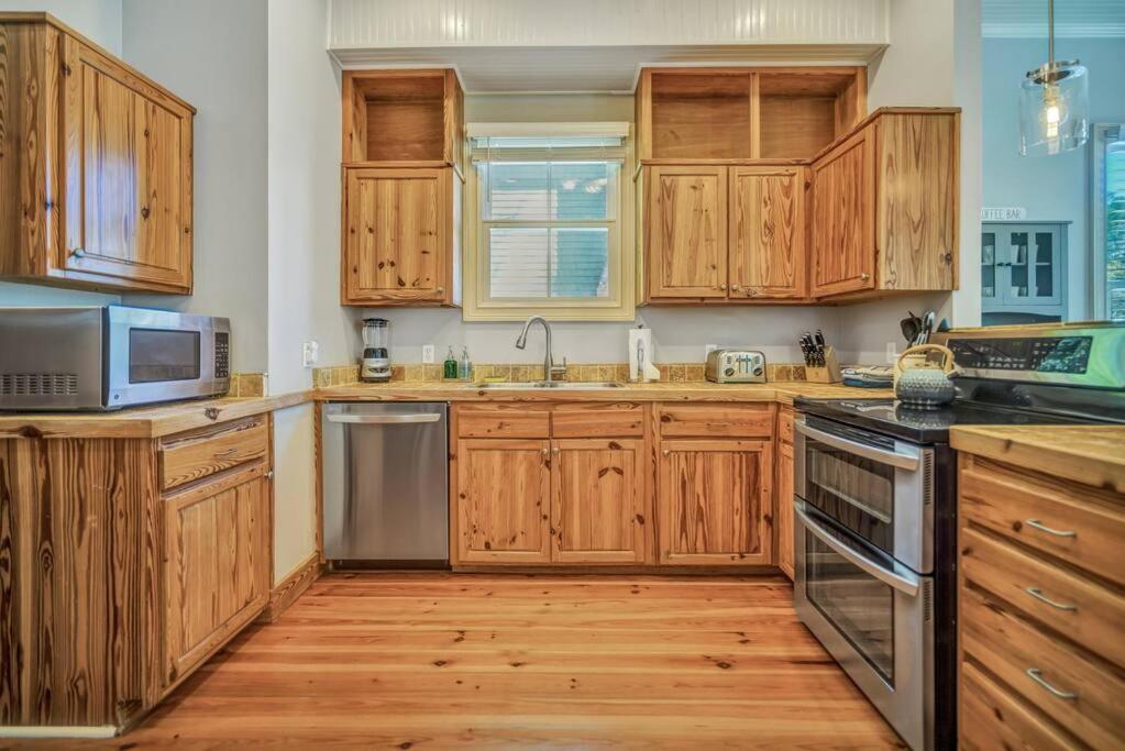 The Bluffton Village Home - 5 Bedroom In Old Town W Carriage Home エクステリア 写真
